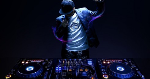 Perfect dj who show